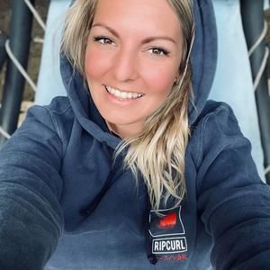 Meet your Posher, Roxanne